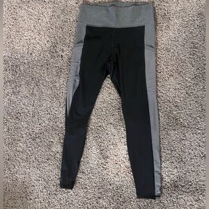 Fabletics Leggings Size L